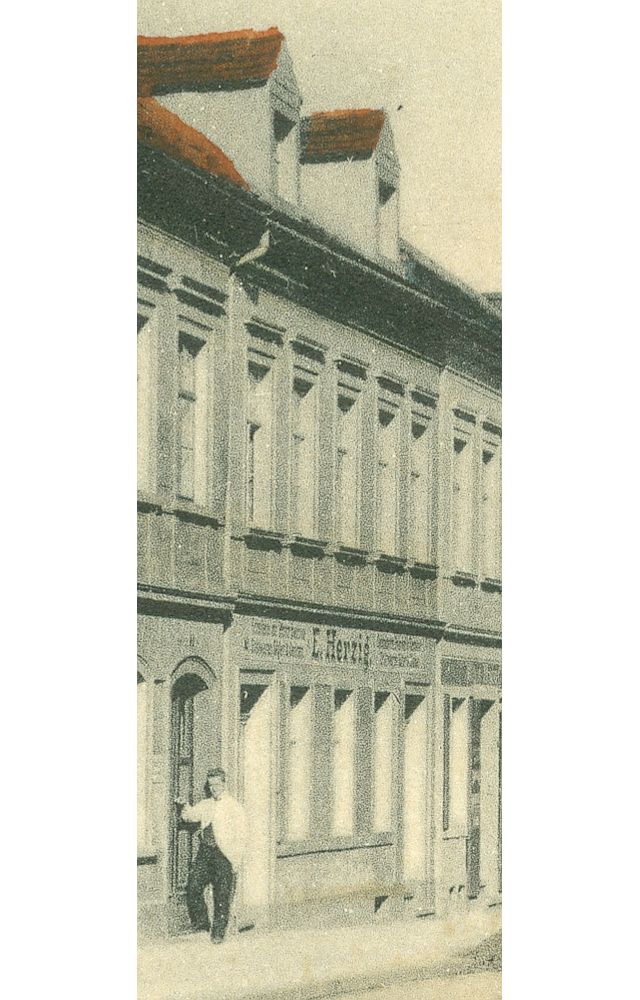 Pulsnitzer Stra&szlig;e 21 (vor 1910 Pulsnitzer Stra&szlig;e 2, 1910 - 1927 Pulsnitzer Stra&szlig;e 3)  Radeberg