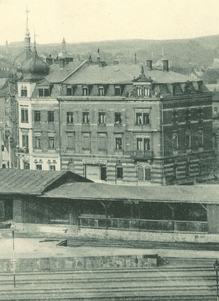 Rathenaustraße 33 (vor 1903 Pillnitzer Straße 36, 1903 König Albert-Straße 33, 1927 Rathenaustraße 33, 1937 Albertstraße 33) Radeberg Rathenaustraße 33 (vor 1903 Pillnitzer Straße 36, 1903 König Albert-Straße 33, 1927 Rathenaustraße 33, 1937 Albertstraße 33) Radeberg
